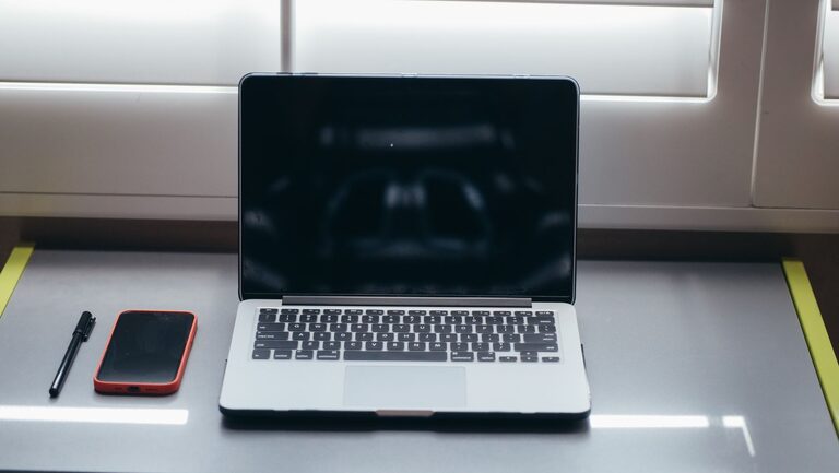 How to Declutter Your Digital Life